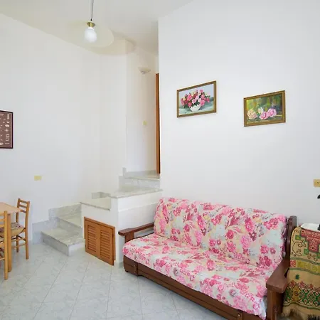 Apartment Solemareponza Rosy